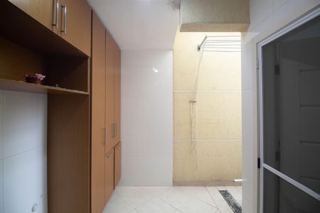 Casa à venda com 148m², 3 quartos e 4 vagas Casa à venda com 148m², 3 quartos e 4 vagasÁrea de Serviço