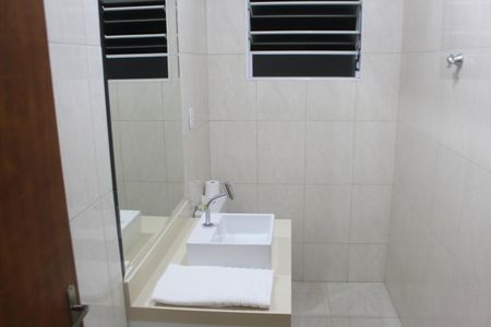Casa à venda com 200m², 3 quartos e 2 vagasBanheiro/Suíte 3