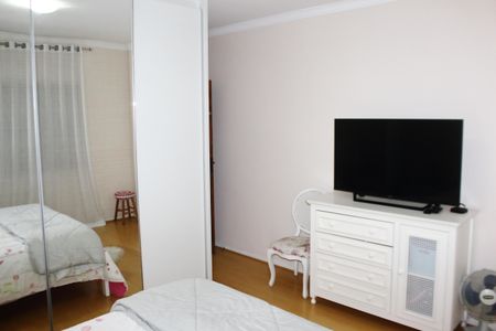 Casa à venda com 200m², 3 quartos e 2 vagasSuíte 3