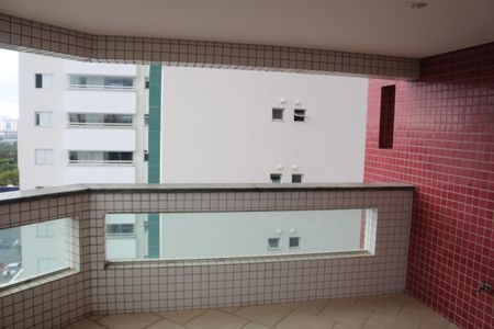 Apartamento à venda com 168m², 3 quartos e 5 vagasVaranda