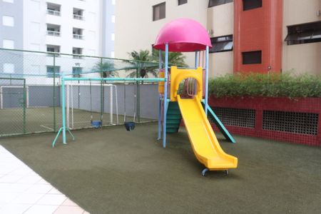 Apartamento à venda com 168m², 3 quartos e 5 vagasÁrea comum - Playground