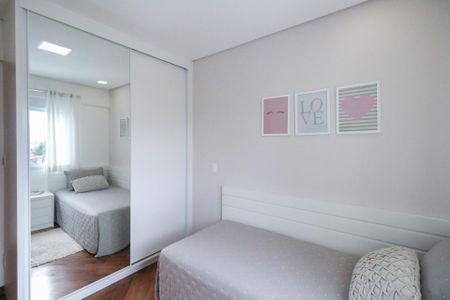 Apartamento à venda com 84m², 3 quartos e 2 vagasQuarto 2