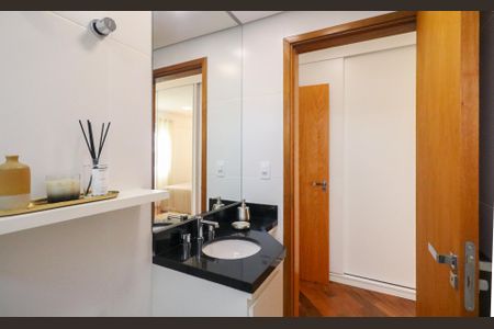 Apartamento à venda com 84m², 3 quartos e 2 vagasBanheiro da Suíte