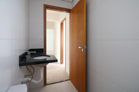 Apartamento à venda com 84m², 2 quartos e 2 vagasBanheiro Social