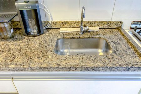 Apartamento à venda com 92m², 3 quartos e 2 vagasCozinha