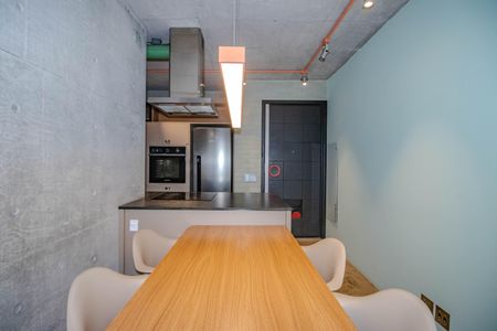 Apartamento à venda com 69m², 1 quarto e 1 vaga Apartamento à venda com 69m², 1 quarto e 1 vagaCozinha e Área de Serviço