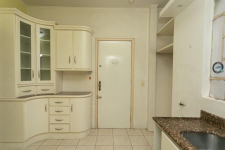 Apartamento à venda com 94m², 2 quartos e sem vagaCozinha
