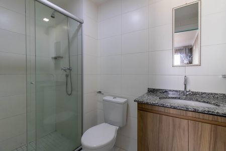 Apartamento à venda com 58m², 2 quartos e 1 vaga Apartamento à venda com 58m², 2 quartos e 1 vagaBanheiro da Suíte