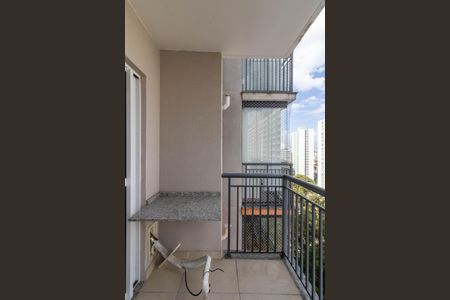 Sacada de apartamento para alugar com 2 quartos, 58m² em Picanço, Guarulhos