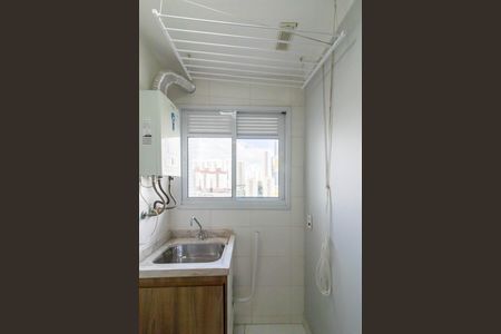 Apartamento à venda com 58m², 2 quartos e 1 vaga Apartamento à venda com 58m², 2 quartos e 1 vagaÁrea de Serviço
