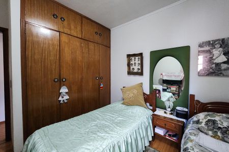 Casa à venda com 182m², 3 quartos e 2 vagasQuarto 1