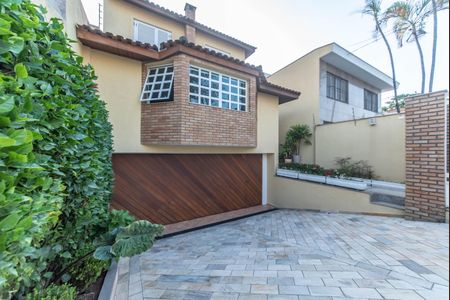 Casa à venda com 300m², 4 quartos e 4 vagasEntrada