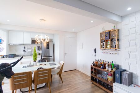 Apartamento à venda com 58m², 2 quartos e 1 vagaSala