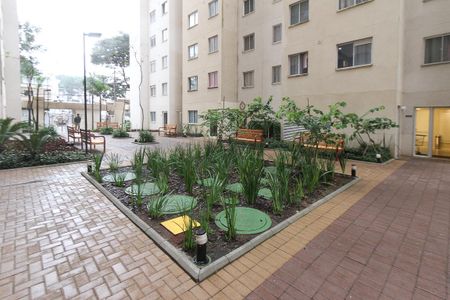 Apartamento para alugar com 33m², 2 quartos e sem vagaÁrea comum -Área Verde