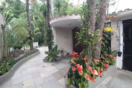 Casa à venda com 460m², 4 quartos e 4 vagasÁrea Externa