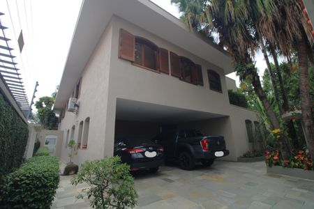 Casa à venda com 460m², 4 quartos e 4 vagasGaragem