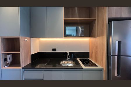 Studio para alugar com 37m², 1 quarto e sem vaga Studio para alugar com 37m², 1 quarto e sem vagaCozinha