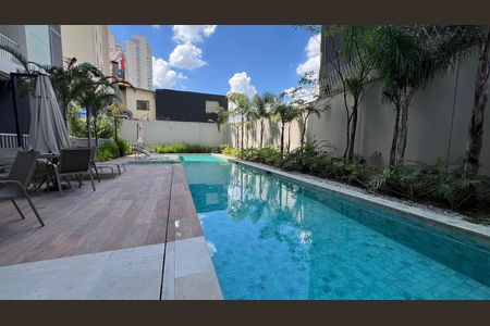 Studio para alugar com 37m², 1 quarto e sem vaga Studio para alugar com 37m², 1 quarto e sem vagaPiscina