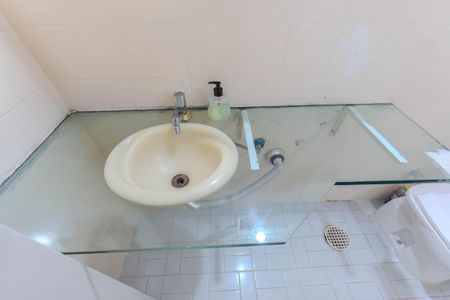 Apartamento à venda com 70m², 2 quartos e sem vagaBanheiro