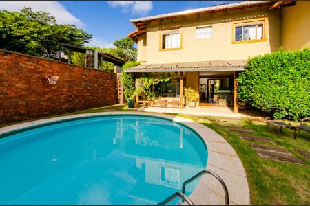 Casa à venda com 444m², 5 quartos e 3 vagasÁrea externa