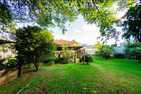 Casa à venda com 444m², 5 quartos e 3 vagasÁrea externa