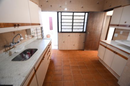 Casa à venda com 152m², 3 quartos e 3 vagasCozinha