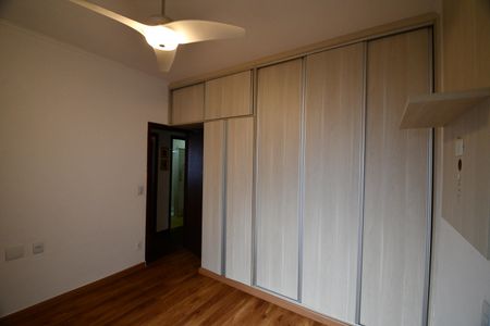 Casa à venda com 152m², 3 quartos e 3 vagasQuarto 1