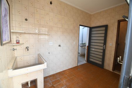 Casa à venda com 152m², 3 quartos e 3 vagasÁrea de Serviço