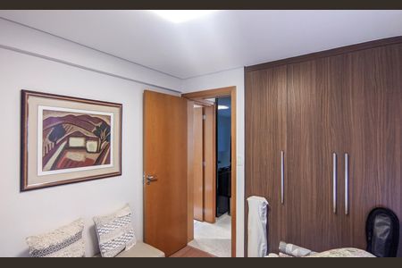 Apartamento à venda com 200m², 4 quartos e 3 vagasSuíte 2