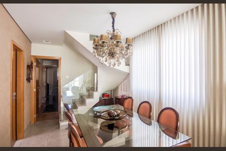 Apartamento à venda com 200m², 4 quartos e 3 vagasSala