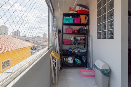Apartamento à venda com 81m², 2 quartos e 1 vagaÁrea de Serviço