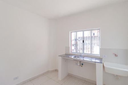 Casa para alugar com 40m², 1 quarto e sem vagaCozinha e área de serviço
