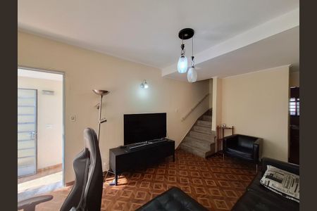 Casa à venda com 131m², 2 quartos e 1 vaga Casa à venda com 131m², 2 quartos e 1 vagaSala