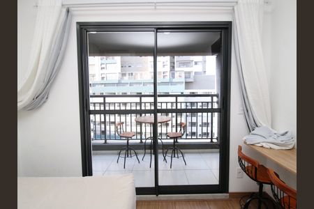 Apartamento à venda com 25m², 1 quarto e sem vagaVaranda