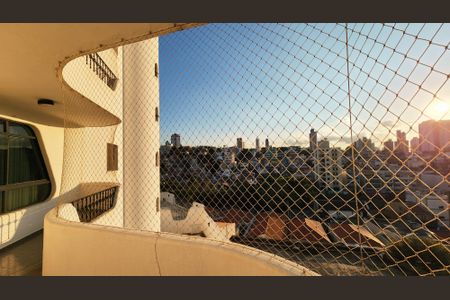 Apartamento à venda com 284m², 5 quartos e 3 vagasVaranda