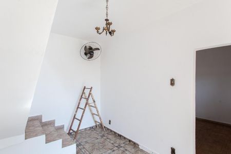 Casa à venda com 300m², 5 quartos e 5 vagasSala 1