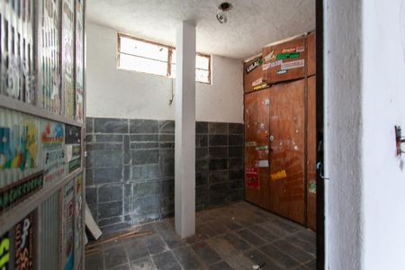 Casa à venda com 300m², 5 quartos e 5 vagasQuarto de Serviço