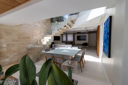 Apartamento à venda com 305m², 2 quartos e 2 vagasSala de Jantar