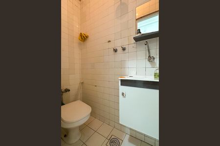 Apartamento para alugar com 170m², 3 quartos e 1 vaga Apartamento para alugar com 170m², 3 quartos e 1 vagaBanheiro de serviço