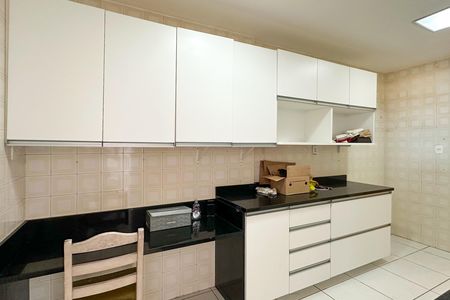 Apartamento para alugar com 170m², 3 quartos e 1 vaga Apartamento para alugar com 170m², 3 quartos e 1 vagaCozinha