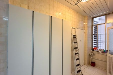 Apartamento para alugar com 170m², 3 quartos e 1 vaga Apartamento para alugar com 170m², 3 quartos e 1 vagaÁrea de Serviço