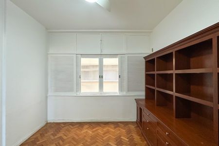 Apartamento para alugar com 170m², 3 quartos e 1 vaga Apartamento para alugar com 170m², 3 quartos e 1 vagaQuarto 02
