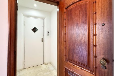 Apartamento para alugar com 170m², 3 quartos e 1 vaga Apartamento para alugar com 170m², 3 quartos e 1 vagaEntrada exclusiva