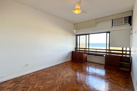 Apartamento para alugar com 170m², 3 quartos e 1 vaga Apartamento para alugar com 170m², 3 quartos e 1 vagaSuíte