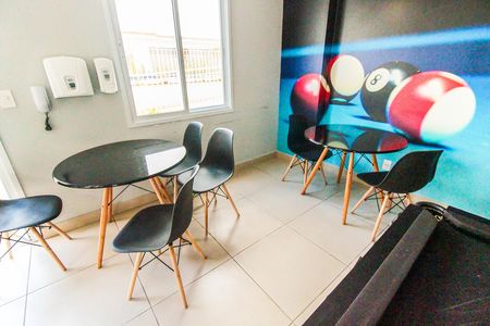 Apartamento para alugar com 47m², 2 quartos e 1 vaga Apartamento para alugar com 47m², 2 quartos e 1 vagaEspaço de jogos