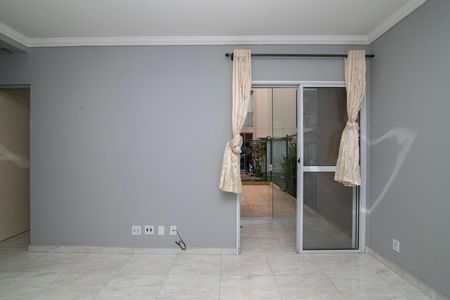 Apartamento para alugar com 78m², 2 quartos e 1 vaga Apartamento para alugar com 78m², 2 quartos e 1 vagaSala