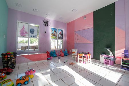 Apartamento para alugar com 78m², 2 quartos e 1 vaga Apartamento para alugar com 78m², 2 quartos e 1 vagaÁrea Comum - Brinquedoteca