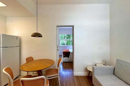 Apartamento à venda com 30m², 1 quarto e sem vaga Apartamento à venda com 30m², 1 quarto e sem vagaSala