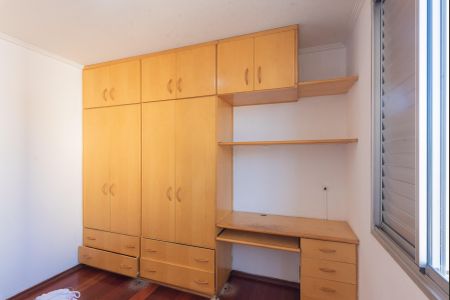 Apartamento à venda com 60m², 2 quartos e 1 vagaQuarto 2