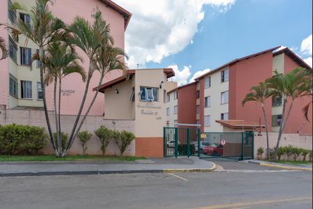 Apartamento à venda com 60m², 2 quartos e 1 vagaFachada